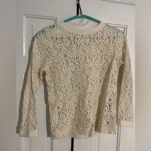Banana Republic lace open weave ivory top w/ buttons on back size small